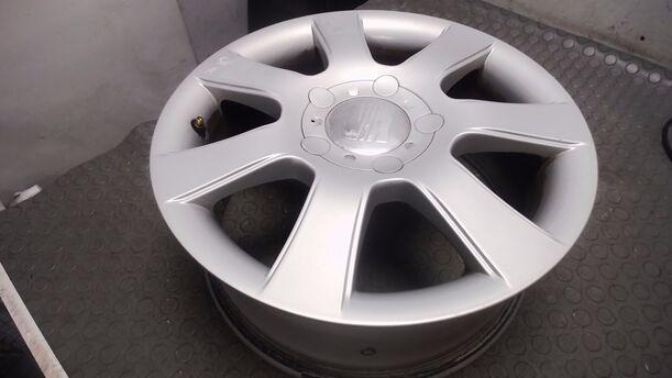 Foto: ALUFELGE 6,5X16 ET50 eines Seat Altea 1.6