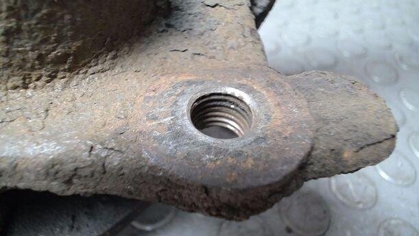 Foto: ACHSSCHENKEL VORN LINKS eines Opel Zafira 1.8
