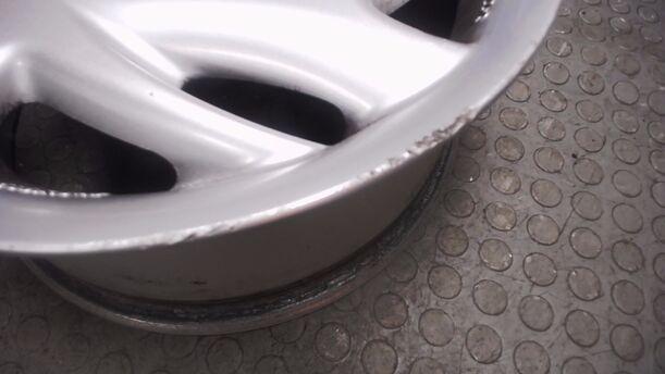 Foto: ALUFELGE 5,5Y13 ET27,5 eines Fiat Cinquecento 0.9 i.e.