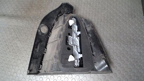 Foto: HECKLEUCHTE/ RÜCKLEUCHTE LINKS eines Opel Zafira 1.8