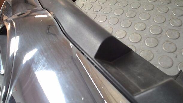 Foto: KÜHLERGRILL ( FÜR BASTLER ) eines Opel Zafira 1.8