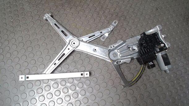Foto: FENSTERHEBER ELEKTRISCH VORN LINKS eines Opel Zafira 1.8