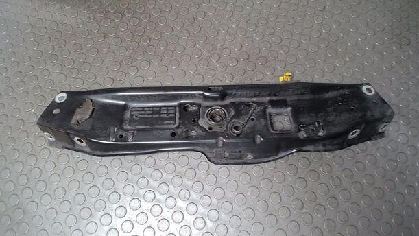 Foto: SCHLOSSTRÄGER OBEN eines Opel Zafira 1.8