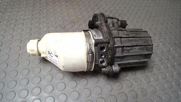 Foto: SERVOPUMPE ELEKTRISCH eines Opel Zafira 1.8