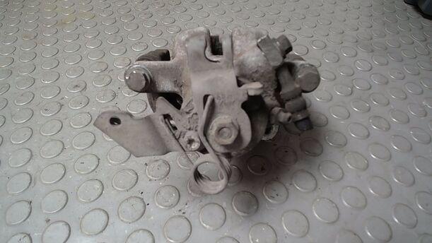 Foto: BREMSSATTEL HINTEN LINKS ( TRW ) eines Opel Zafira 1.8