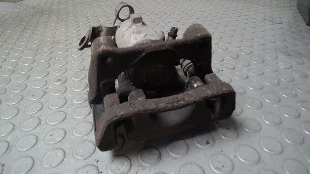 Foto: BREMSSATTEL HINTEN LINKS ( TRW ) eines Opel Zafira 1.8