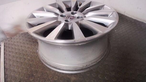 Foto: ALUFELGE 7X17 ET31 eines Fiat Bravo 1.9 Multijet 8V DPF