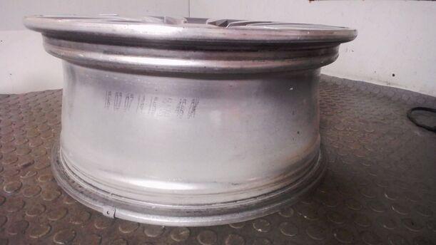Foto: ALUFELGE 7X17 ET31 eines Fiat Bravo 1.9 Multijet 8V DPF