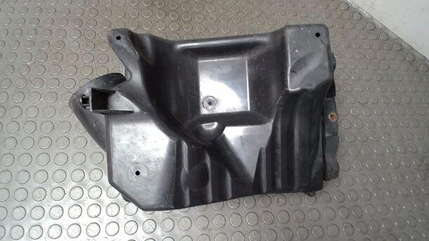 Foto: LUFTFILTERKASTEN Z18XER eines Opel Zafira 1.8