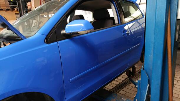 Foto: TÜR VORN LINKS  (2/3-TÜRER) eines VW Polo 1.2