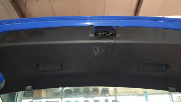 Foto: HECKKLAPPE / HECKDECKEL eines VW Polo 1.2