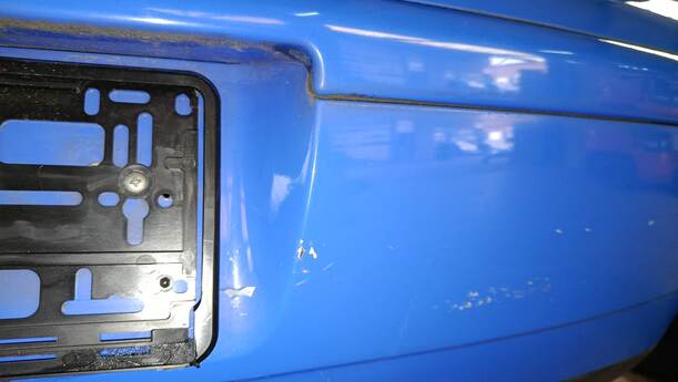 Foto: STOSSFÄNGER / STOSSSTANGE HINTEN eines VW Polo 1.2