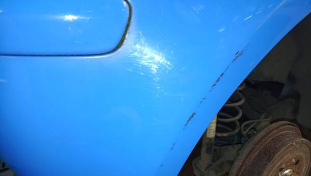Foto: STOSSFÄNGER / STOSSSTANGE HINTEN eines VW Polo 1.2