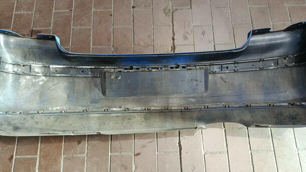 Foto: STOSSFÄNGER / STOSSSTANGE HINTEN eines VW Polo 1.2