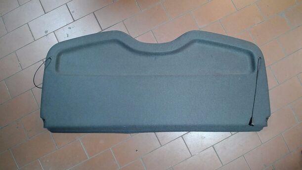 Foto: HUTABLAGE ( 4/5 TÜRER ) eines Renault Clio 1.6 16V