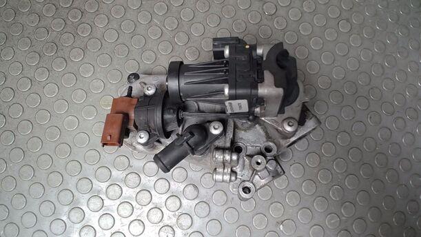 Foto: ABGASKÜHLER/ AGR KÜHLER eines Fiat Doblo Cargo DPF