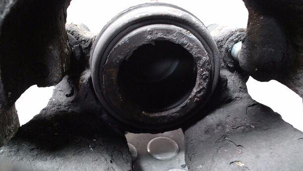 Foto: BREMSSATTEL VORN RECHTS ( ATE ) eines Fiat Doblo Cargo DPF
