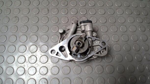 Foto: VAKUUMPUMPE eines Fiat Doblo Cargo DPF
