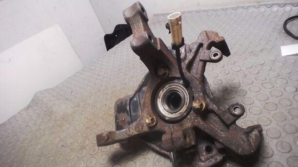 Foto: ACHSSCHENKEL VORN LINKS eines Opel Astra 1.6 Caravan