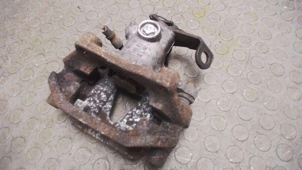 Foto: BREMSSATTEL HINTEN RECHTS eines Opel Astra 1.6 Caravan