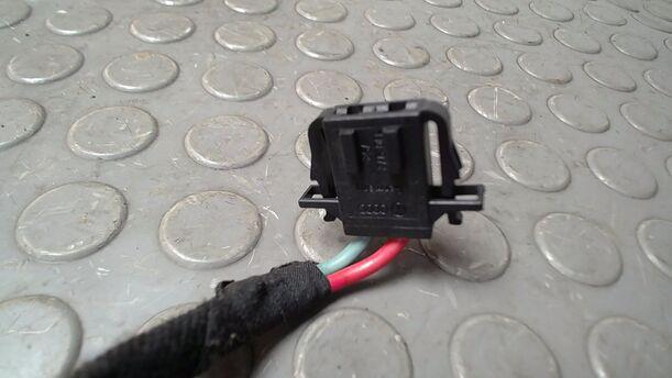 Foto: WIDERSTAND HEIZUNGSGEBLÄSE ( KLIMA ) eines VW Polo 1.2
