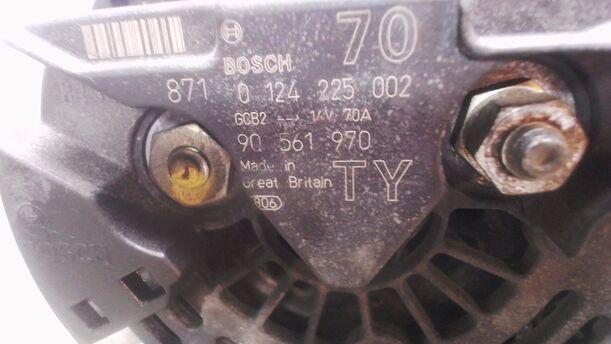 Foto: LICHTMASCHINE BOSCH ( 70 Ampere) eines Opel Astra 1.6 Caravan