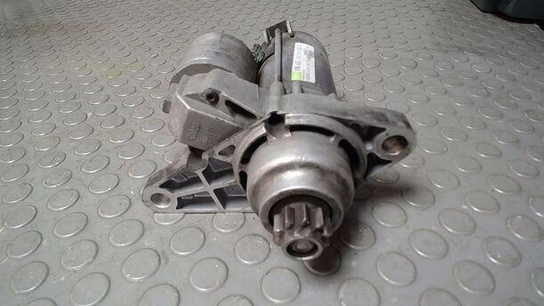 Foto: ANLASSER eines VW Polo 1.2