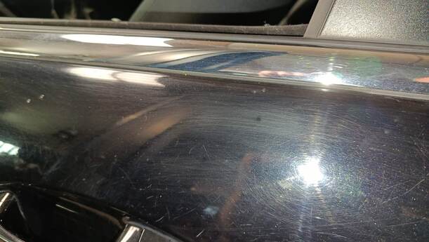 Foto: TÜR VORN LINKS ( 2/3-TÜRER) eines Ford Fiesta 1.25