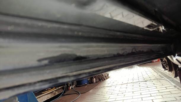 Foto: TÜR VORN LINKS ( 2/3-TÜRER) eines Ford Fiesta 1.25