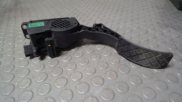 Foto: GASPEDAL eines VW Polo 1.2
