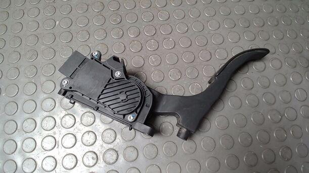 Foto: GASPEDAL eines VW Polo 1.2