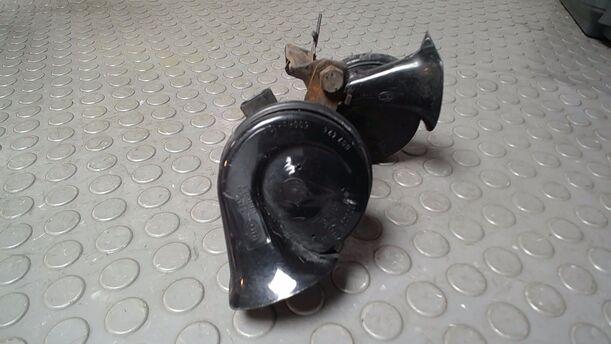 Foto: SIGNALHÖRNE/ HUPEN eines VW Polo 1.2