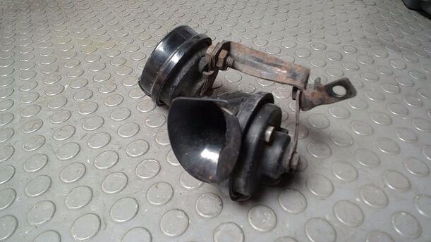 Foto: SIGNALHÖRNE/ HUPEN eines VW Polo 1.2
