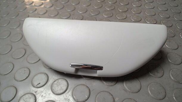 Foto: BRILLENFACH DACH eines VW Polo 1.2