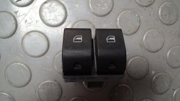 Foto: FENSTERHEBERSCHALTER eines VW Polo 1.2
