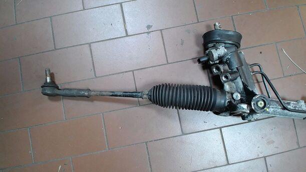 Foto: SERVOLENKUNG/ LENKGETRIEBE eines VW Polo 1.2