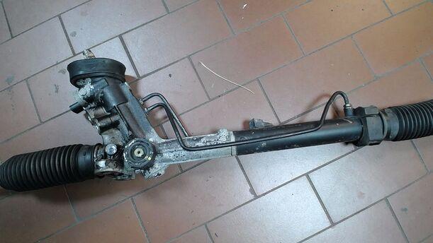 Foto: SERVOLENKUNG/ LENKGETRIEBE eines VW Polo 1.2