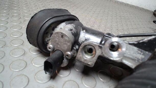Foto: SERVOLENKUNG/ LENKGETRIEBE eines VW Polo 1.2