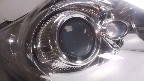 Foto: SCHEINWERFER RECHTS (HELLA) eines Ford Fiesta 1.25