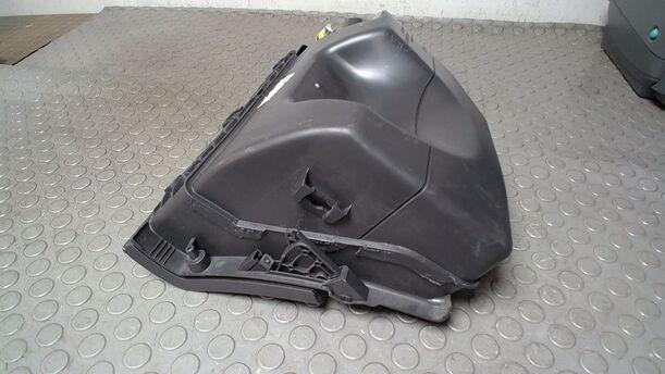 Foto: HANDSCHUHFACH eines VW Polo 1.2