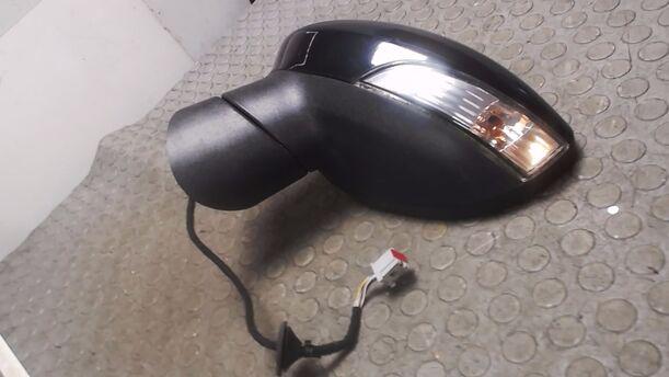 Foto: AUSSENSPIEGEL ELEKTR. VERSTELLBAR LINKS eines Ford Fiesta 1.25