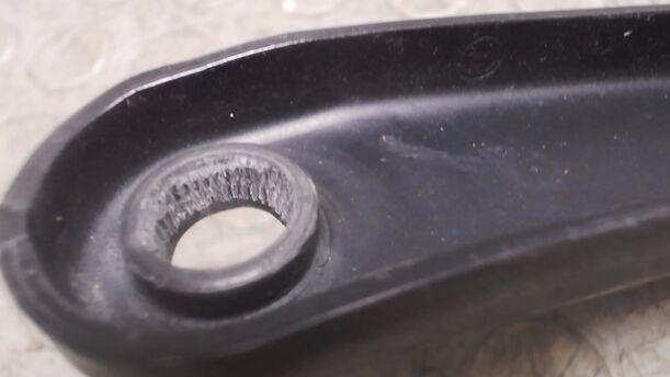 Foto: SCHEIBENWISCHERARME VORN eines Ford Fiesta 1.25