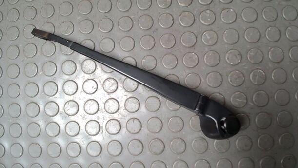Foto: SCHEIBENWISCHERARM HINTEN ( VARIANT ) eines VW Golf Variant 1.6