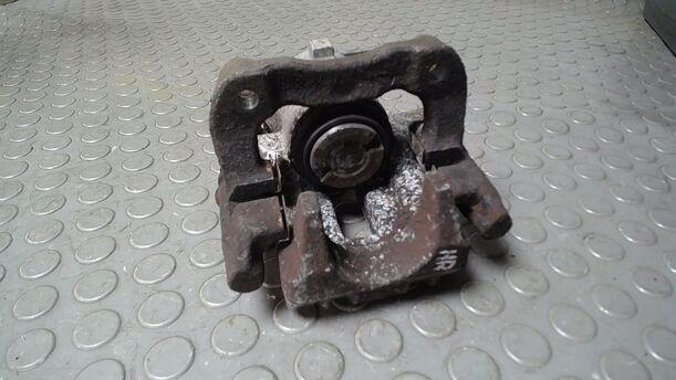 Foto: BREMSSATTEL HINTEN RECHTS ( LUCAS ) eines VW Golf Variant 1.6