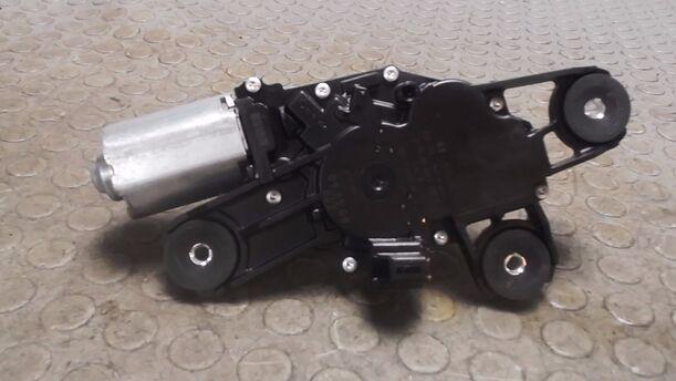 Foto: SCHEIBENWISCHERMOTOR HINTEN eines Ford Fiesta 1.25
