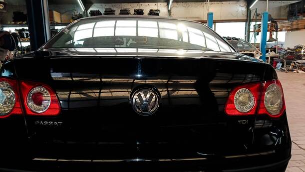 Foto: HECKDECKEL / HECKKLAPPE eines VW Passat 2.0 TDI DPF