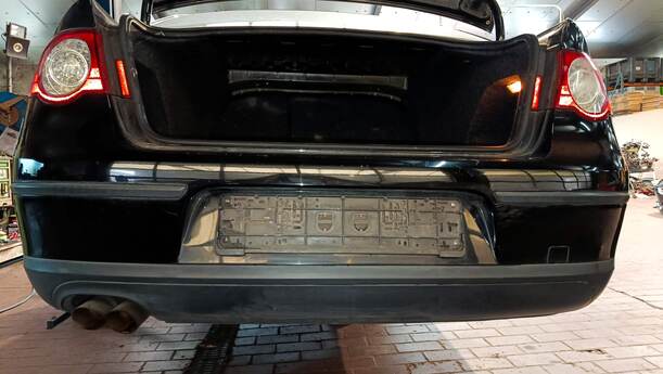 Foto: STOSSSTANGE / STOSSFÄNGER HINTEN eines VW Passat 2.0 TDI DPF