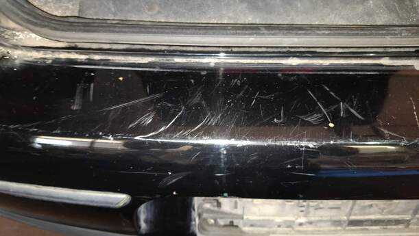 Foto: STOSSSTANGE / STOSSFÄNGER HINTEN eines VW Passat 2.0 TDI DPF