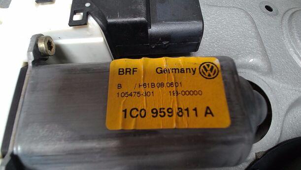 Foto: FENSTERHEBER ELEKTRISCH HINTEN LINKS ( VARIANT ) eines VW Golf Variant 1.6