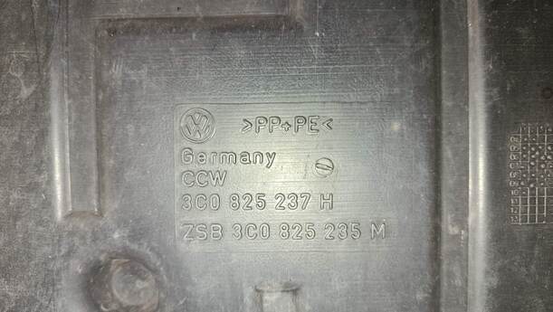 Foto: UNTERFAHRSCHUTZ eines VW Passat 2.0 TDI DPF